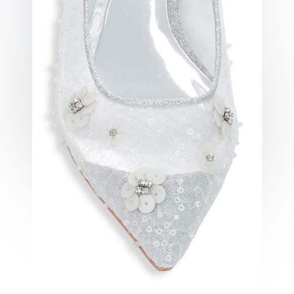 $275 Badgley Mischka Size 8 Embellished Ballet Flats NWB - Picture 6 of 10